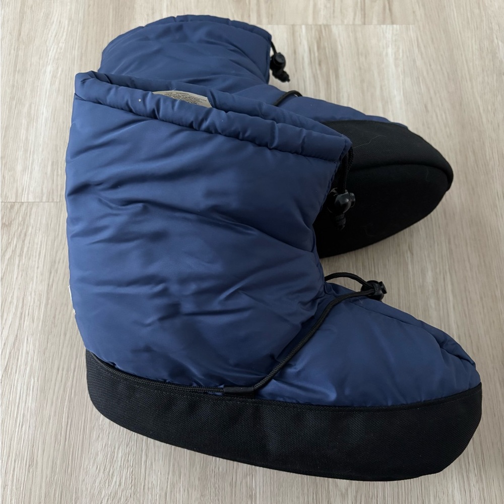 Adult Small MEC toaster booties/slippers